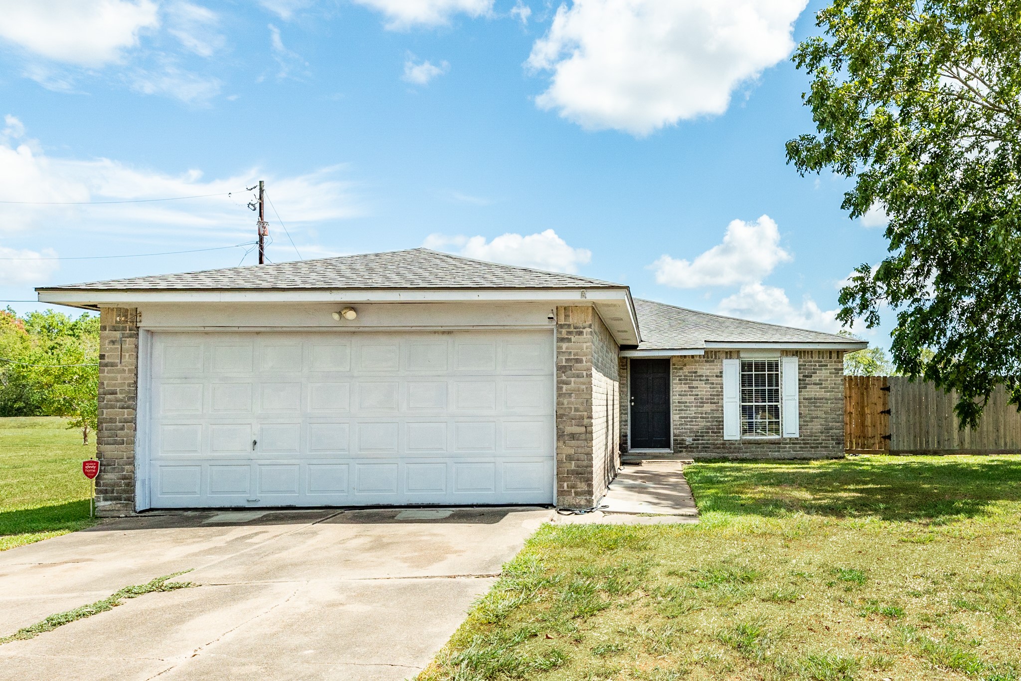 272 Austin Street Angleton TX 77515