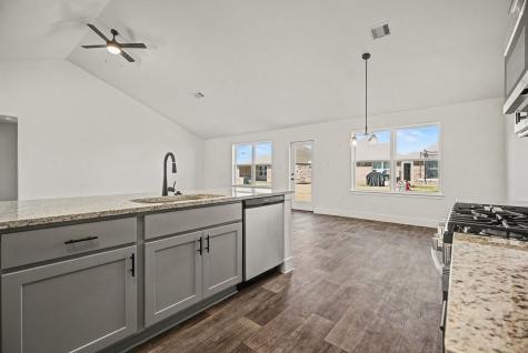 2 Keystone Court Angleton TX 77515