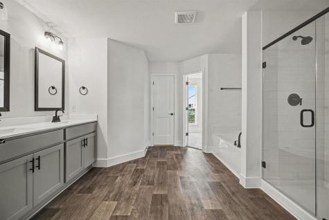 2 Keystone Court Angleton TX 77515