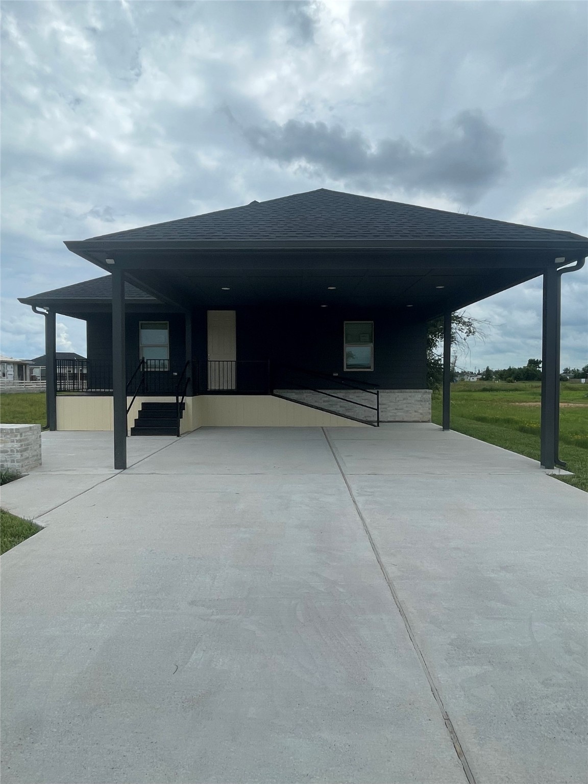 1089 Road 5709 Cleveland TX 77327