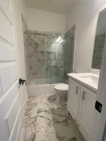 1089 Road 5709 Cleveland TX 77327