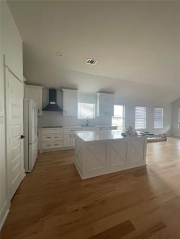 1089 Road 5709 Cleveland TX 77327
