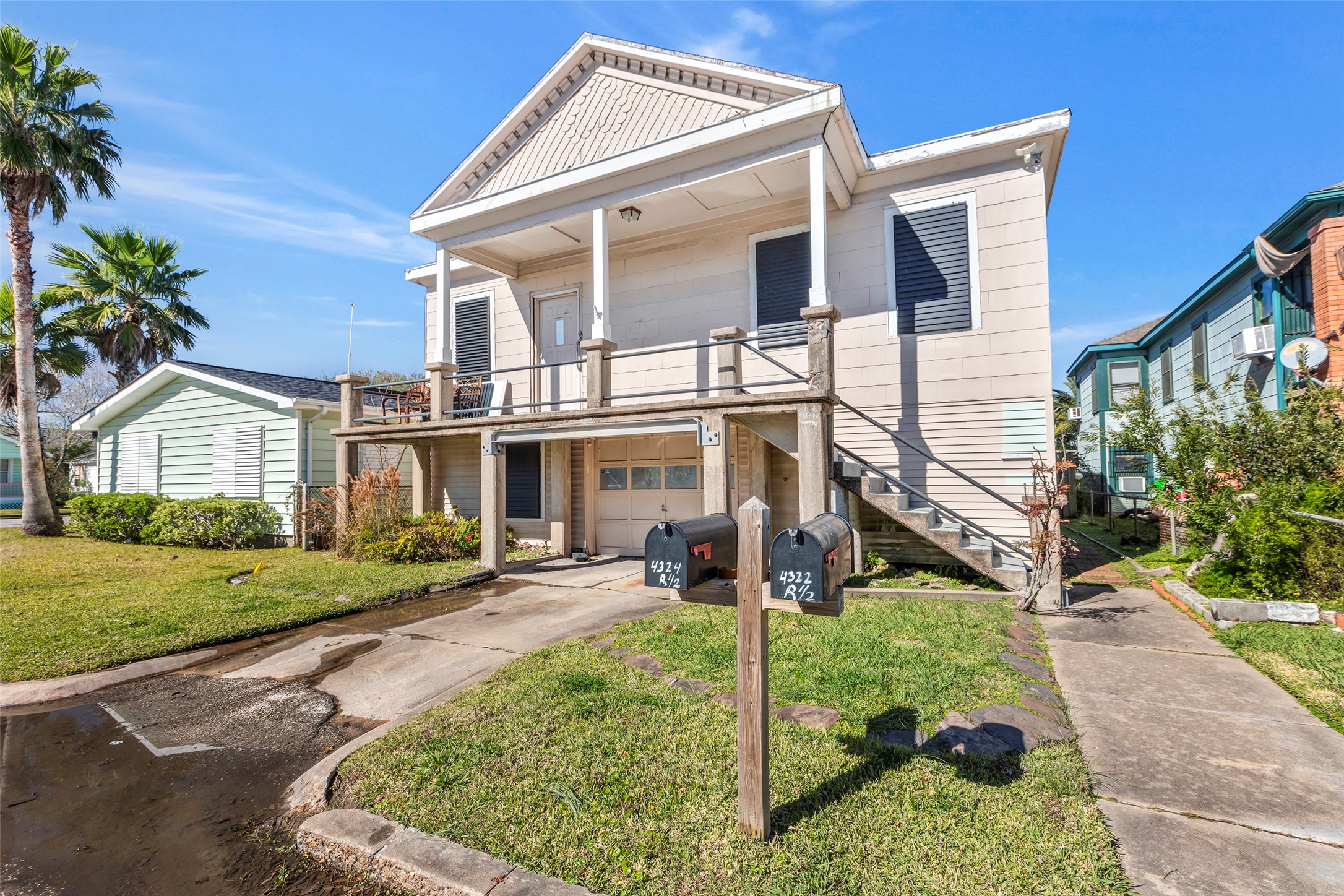 4322 Avenue R 1/2 Galveston TX 77550
