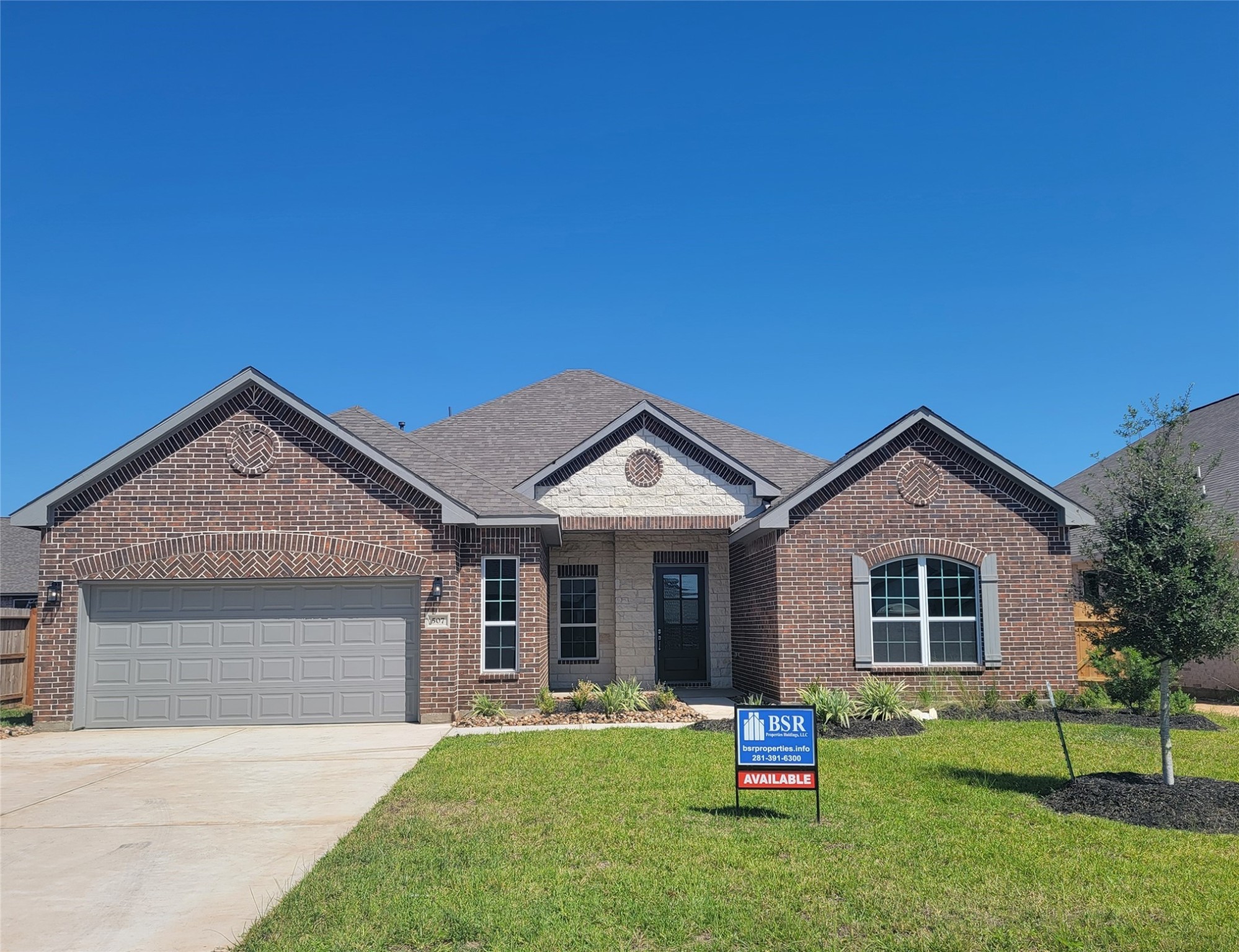 507 Buckhorn Street Sealy TX 77474