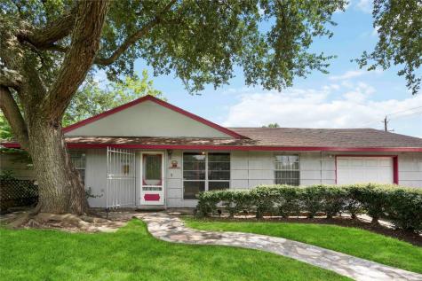 5602 Thrush Drive Houston TX 77033