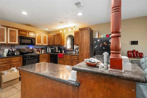 5602 Thrush Drive Houston TX 77033
