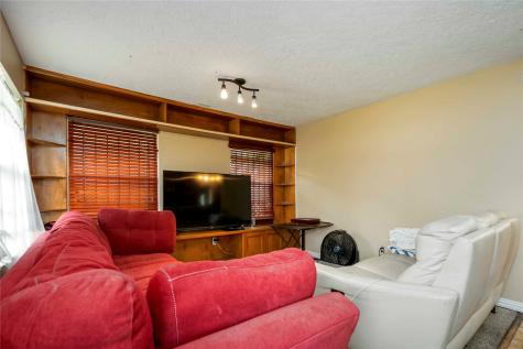 5602 Thrush Drive Houston TX 77033