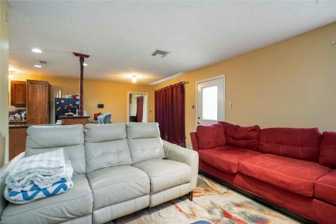 5602 Thrush Drive Houston TX 77033