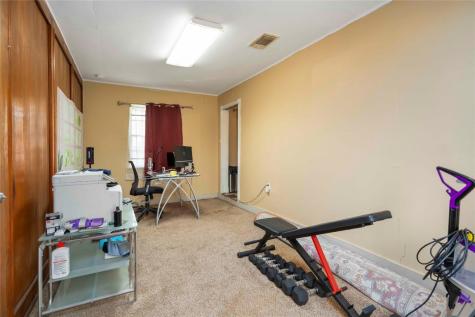 5602 Thrush Drive Houston TX 77033
