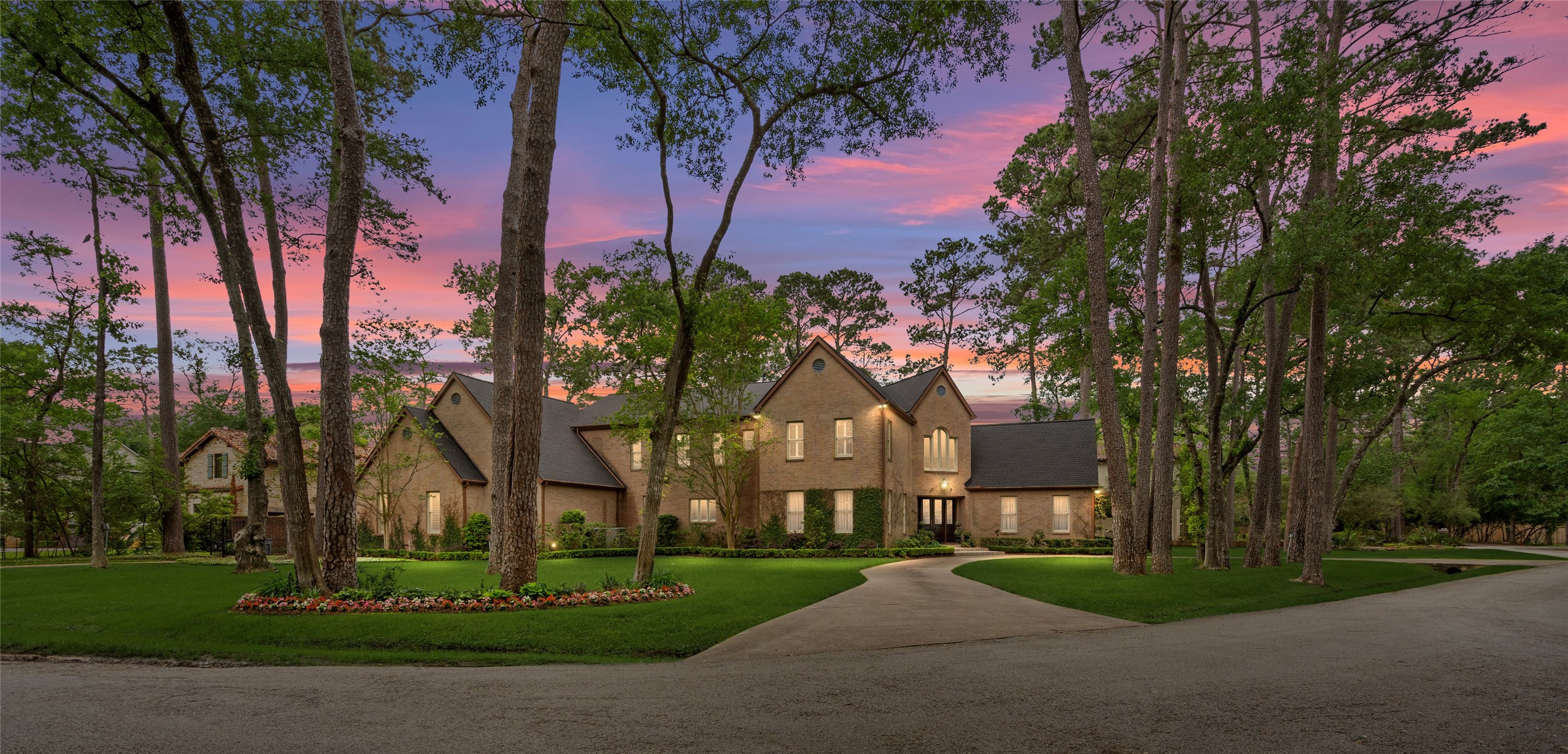 869 Country Lane Houston TX 77024