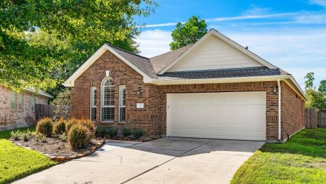 2 Kirtland Court Conroe TX 77384