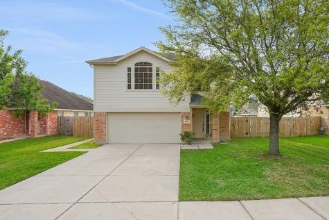 8227 Montego Bay Drive Mont Belvieu TX 77523