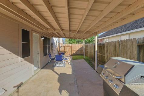 8227 Montego Bay Drive Mont Belvieu TX 77523