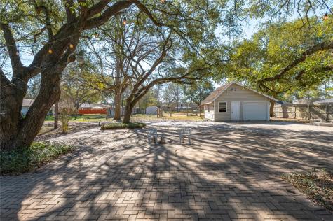 1423 N Wharton Street El Campo TX 77437