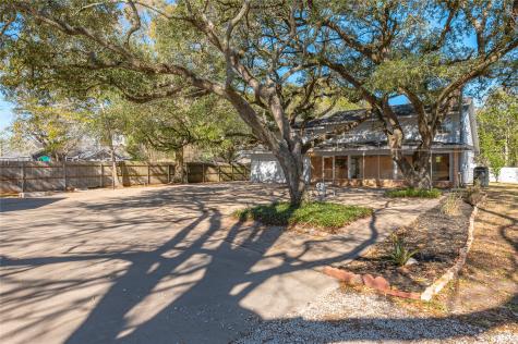 1423 N Wharton Street El Campo TX 77437