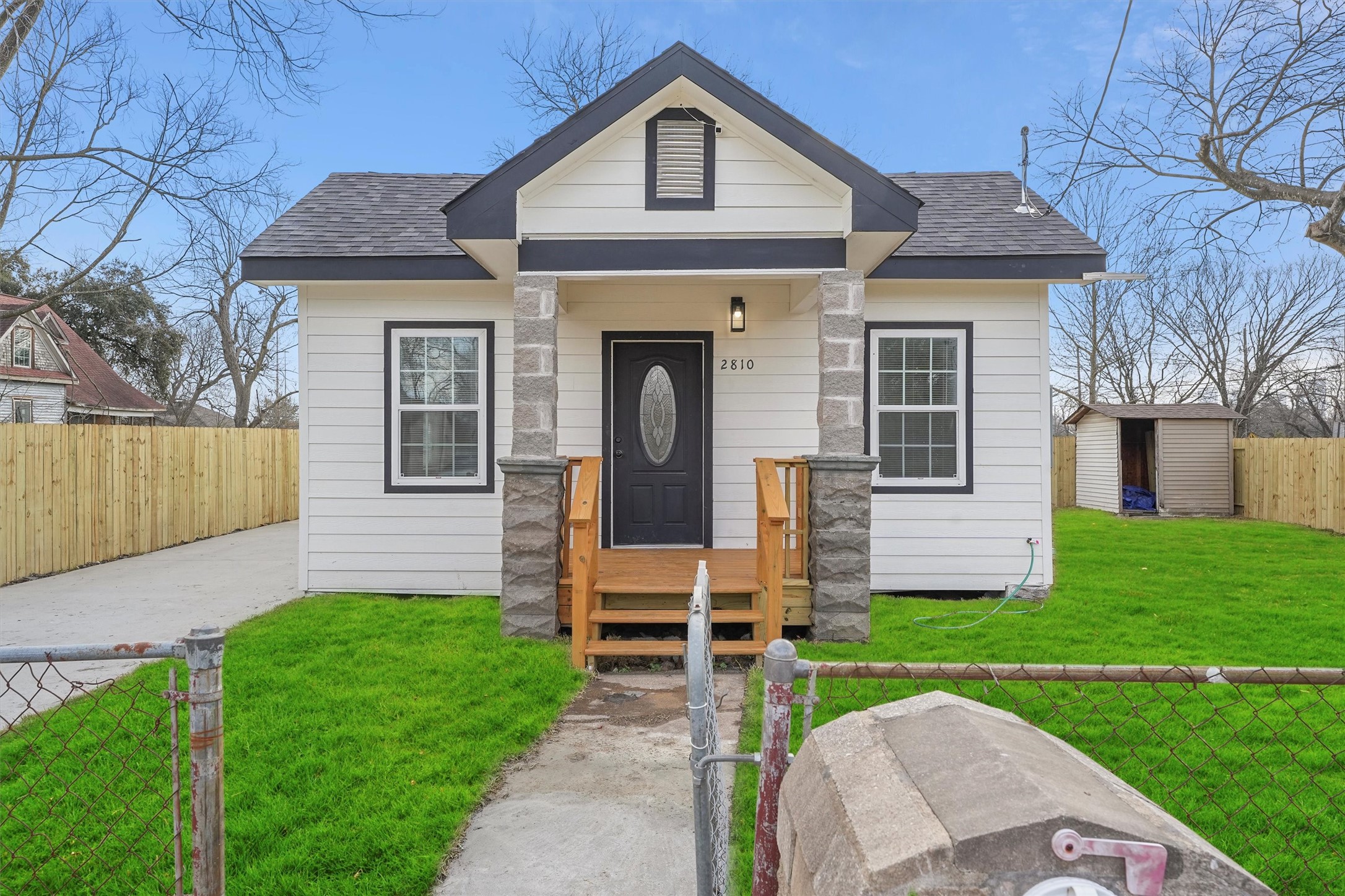 2810 Newhoff Street Houston TX 77026