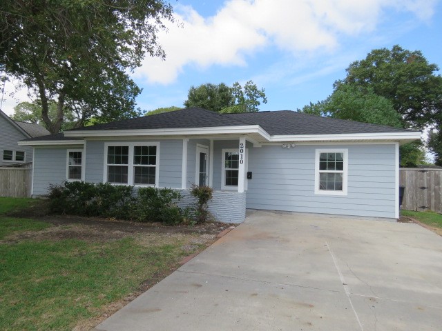 2010 Detroit Avenue Nederland TX 77627
