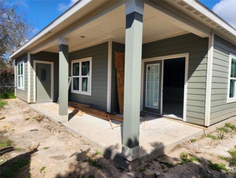 213 Adoue Avenue Baytown TX 77520