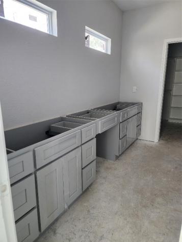 213 Adoue Avenue Baytown TX 77520