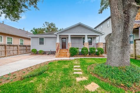 1208 Walton Street Houston TX 77009
