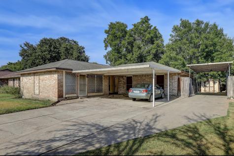 4907 Quail Hollow Drive Baytown TX 77521