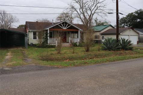 811 W Wahl Street Crosby TX 77532