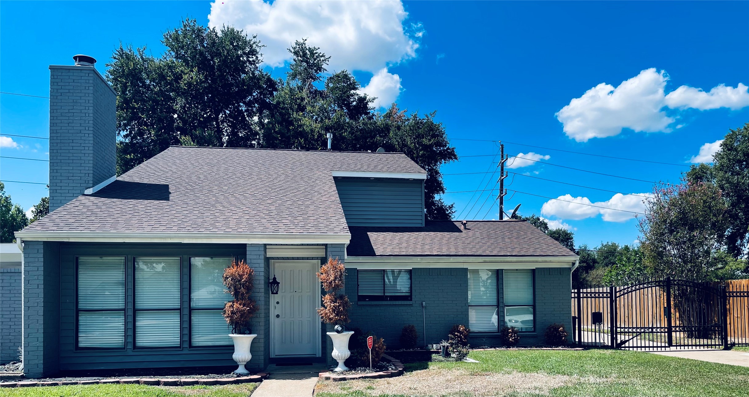 8327 Town Creek Drive Houston TX 77095