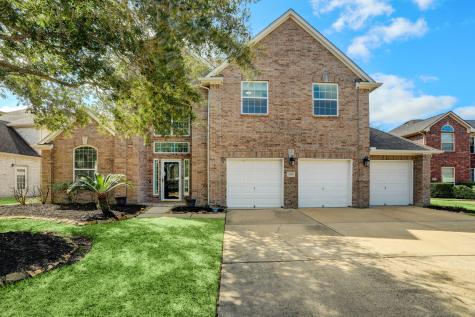 206 Walnut Cove Lane Pearland TX 77584
