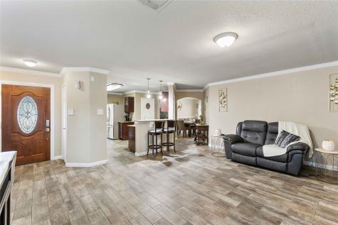11031 Bauer Elm Street Houston TX 77044
