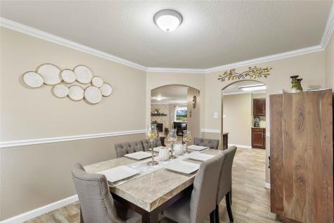 11031 Bauer Elm Street Houston TX 77044