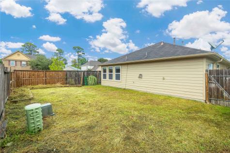 11031 Bauer Elm Street Houston TX 77044