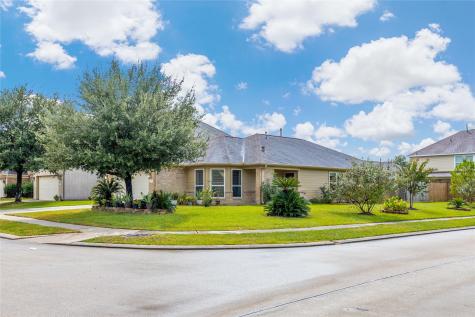 11031 Bauer Elm Street Houston TX 77044
