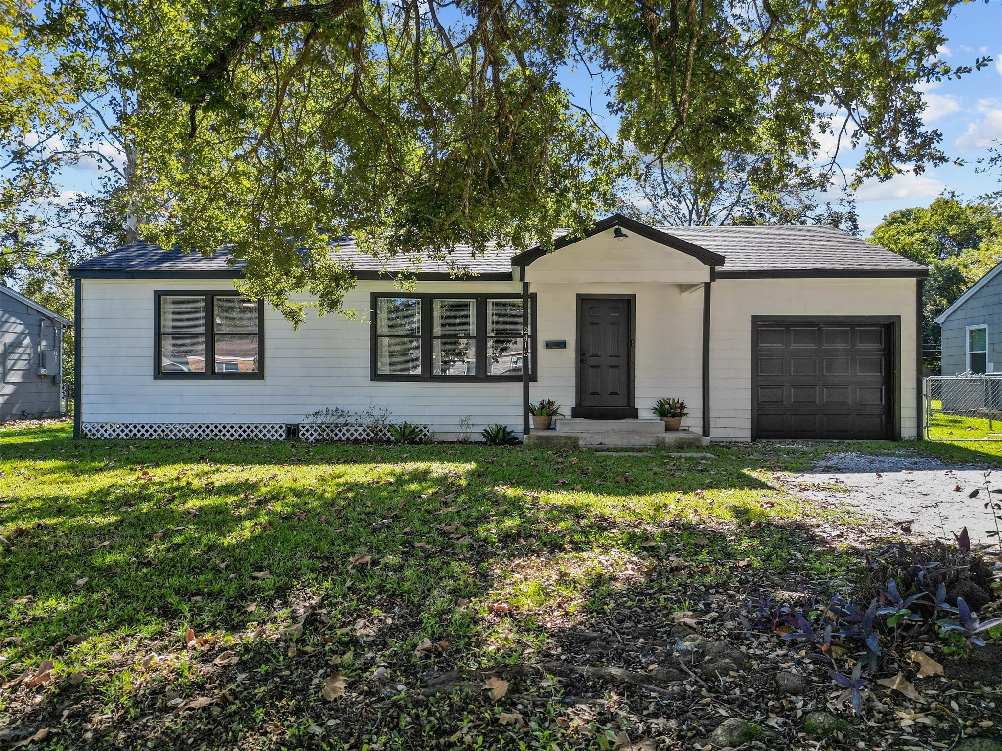 2415 Scott Street La Marque TX 77568