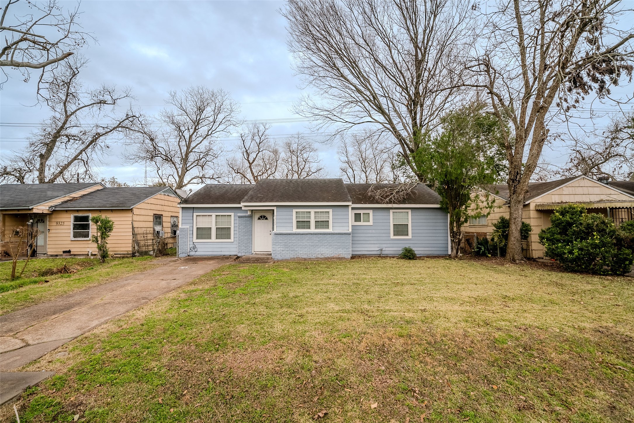 9329 Chesterfield Drive Houston TX 77051
