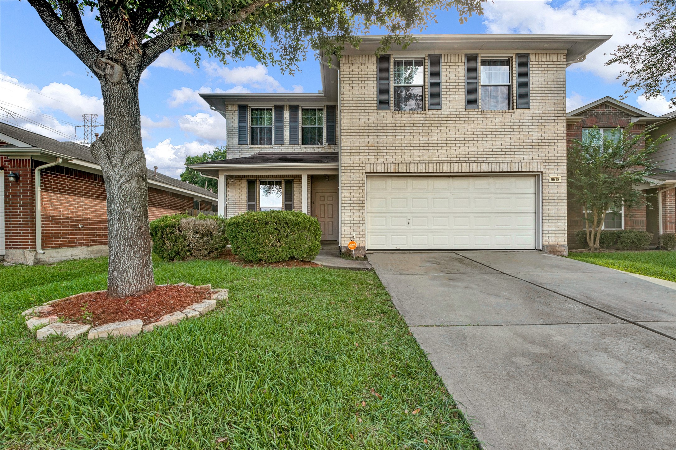 9618 Sugarblossom Lane Sugar Land TX 77498