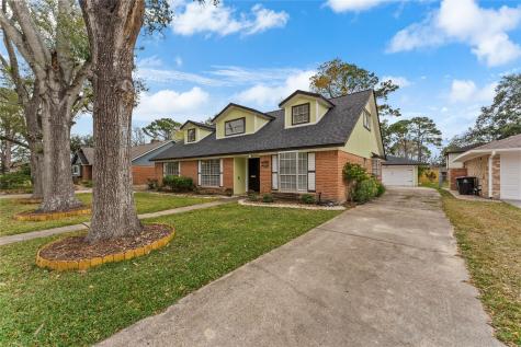 1718 Bowline Road Houston TX 77062