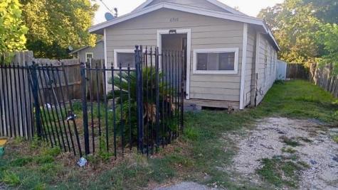 6910 Radcliffe Street Houston TX 77091