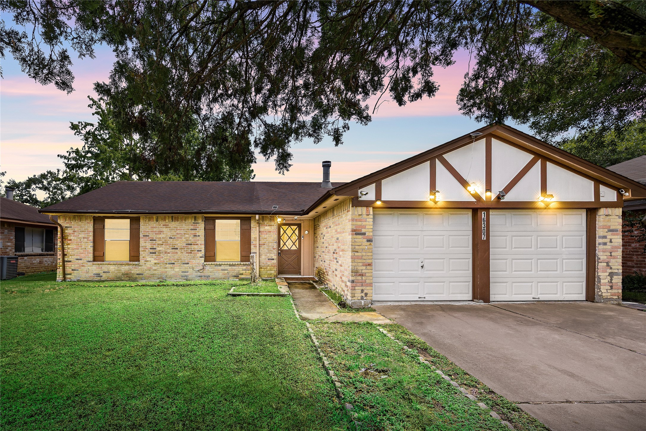 16307 Thistleglen Drive Houston TX 77095