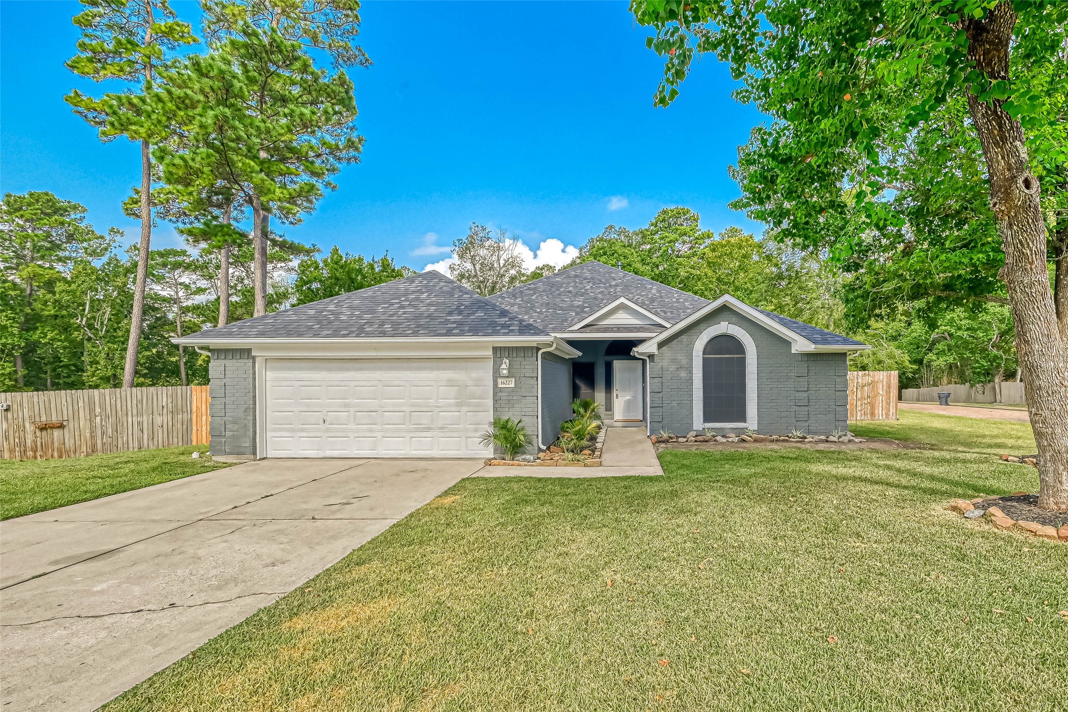 16227 Taffrail Way Crosby TX 77532