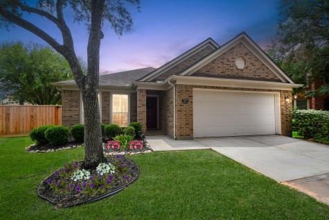 2807 Highland Lake Court Pearland TX 77584