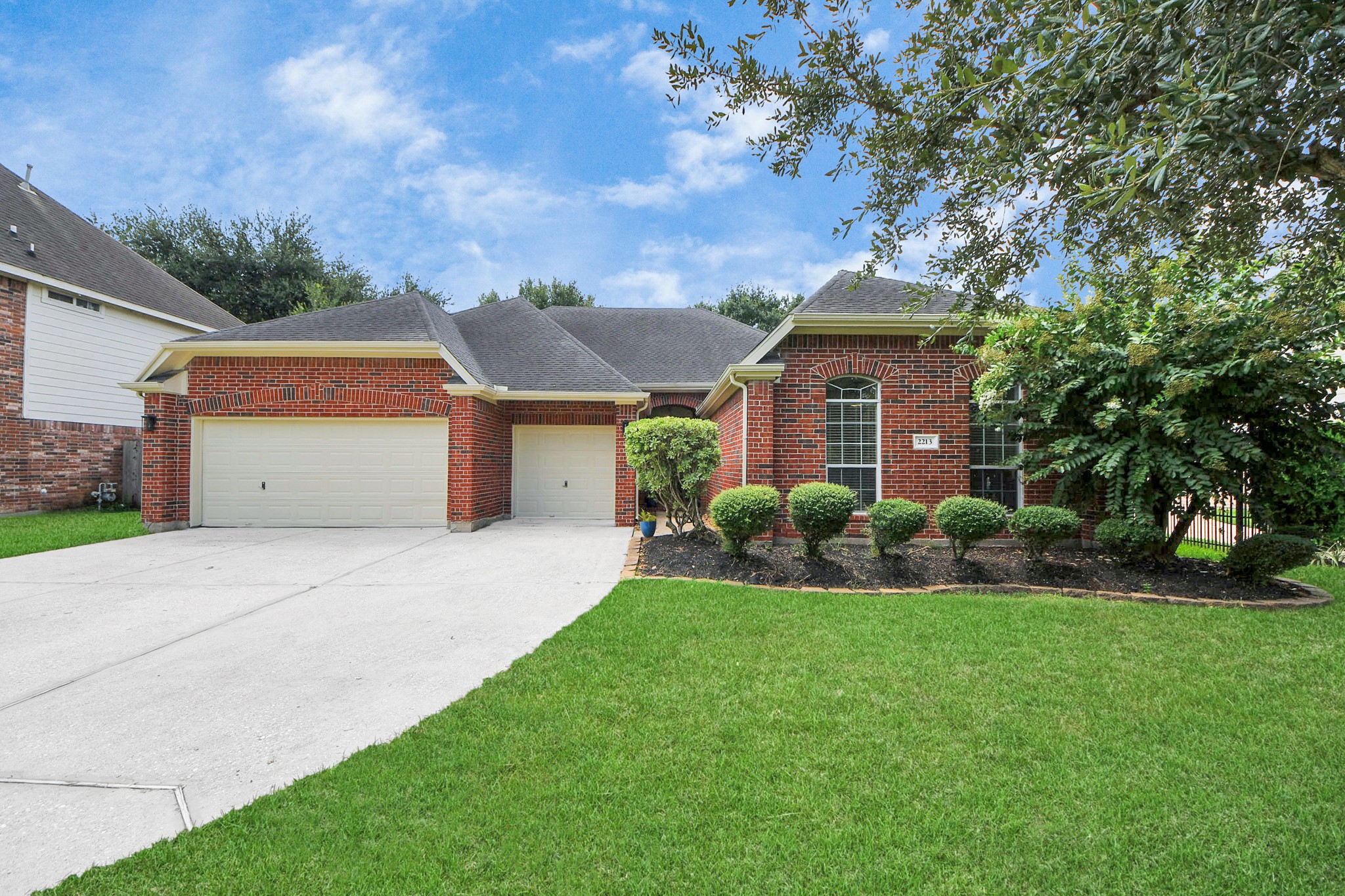 2213 Scenic Shore Drive Seabrook TX 77586