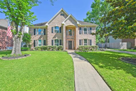 307 Melodywood Drive Friendswood TX 77546