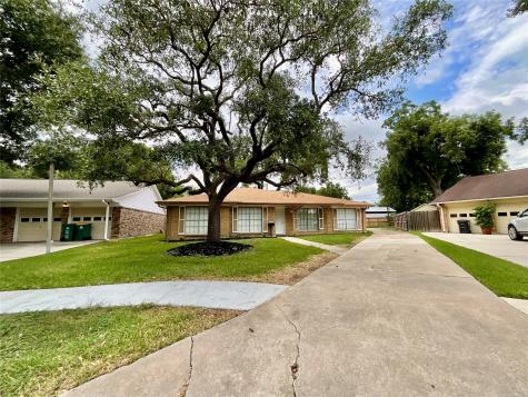 1008 Dusky Rose Lane Pasadena TX 77502