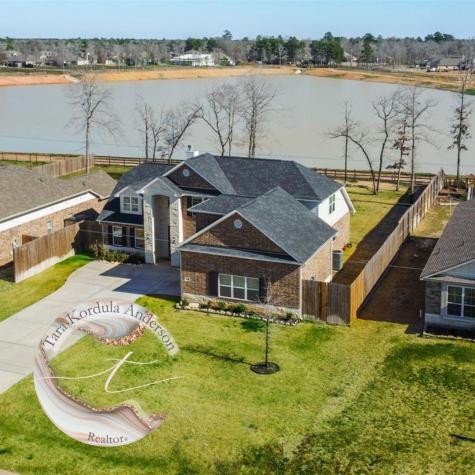 12320 N Chestnut Hills Drive Conroe TX 77303