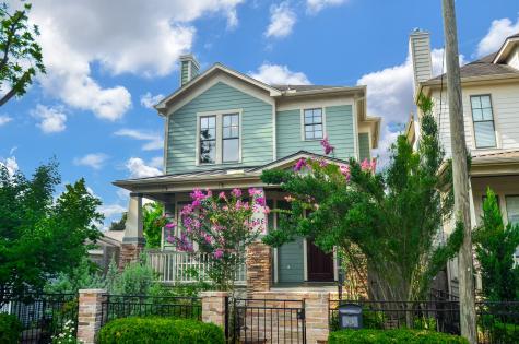 626 E 22nd Street Houston TX 77008