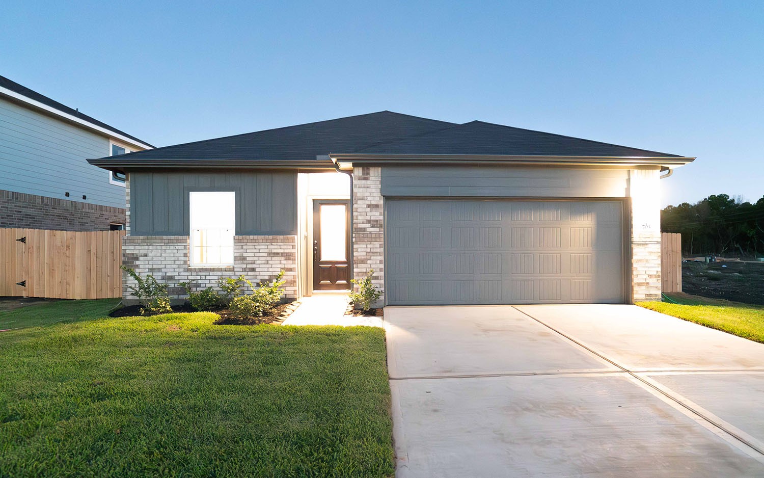 703 Almond Willow Lane Crosby TX 77532