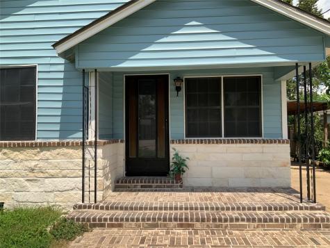 2415 Perry Street Baytown TX 77521