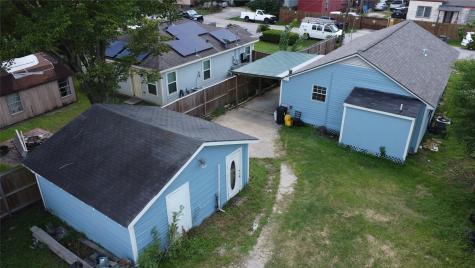 2415 Perry Street Baytown TX 77521