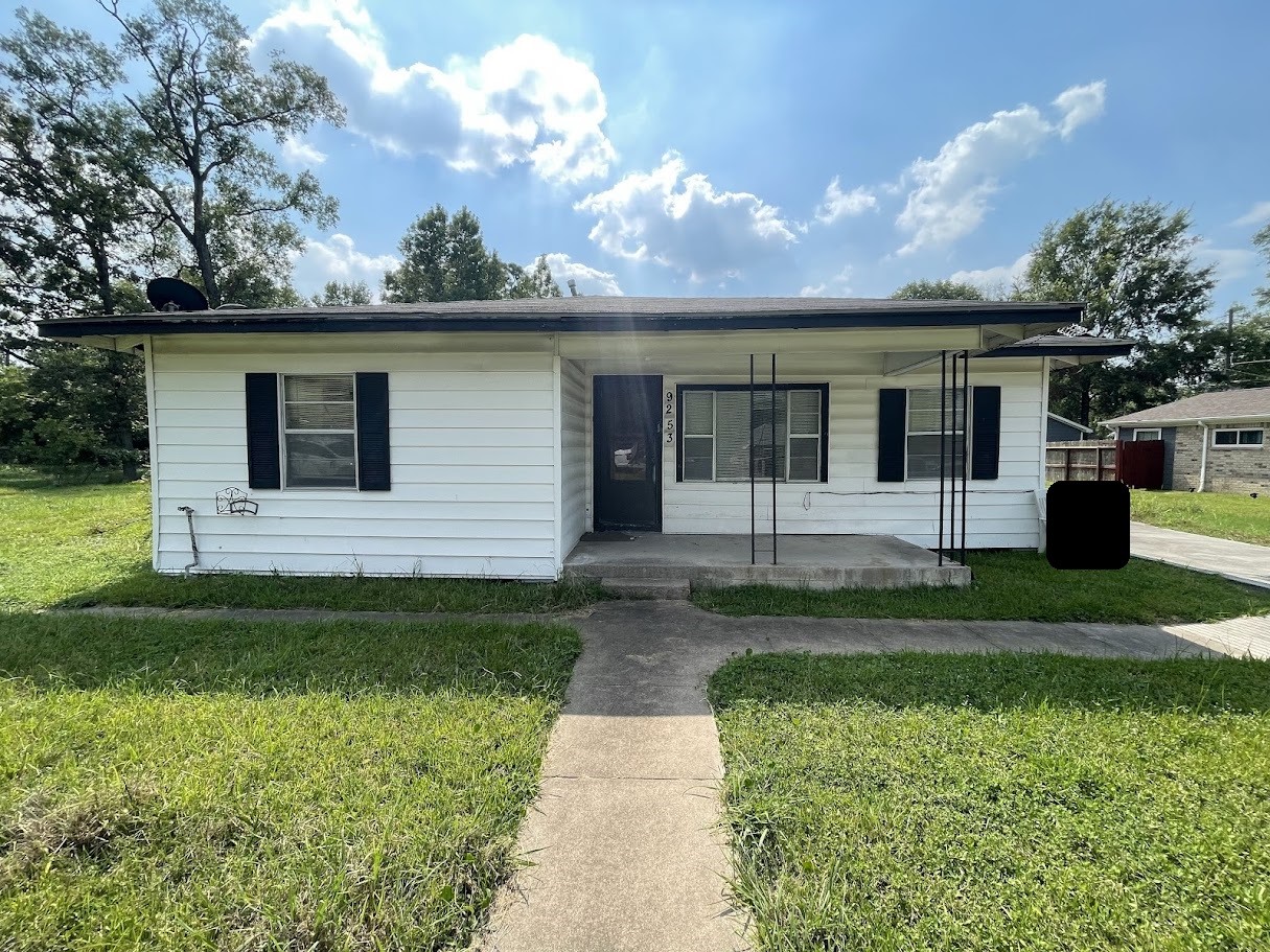 9253 Bean Street Houston TX 77028