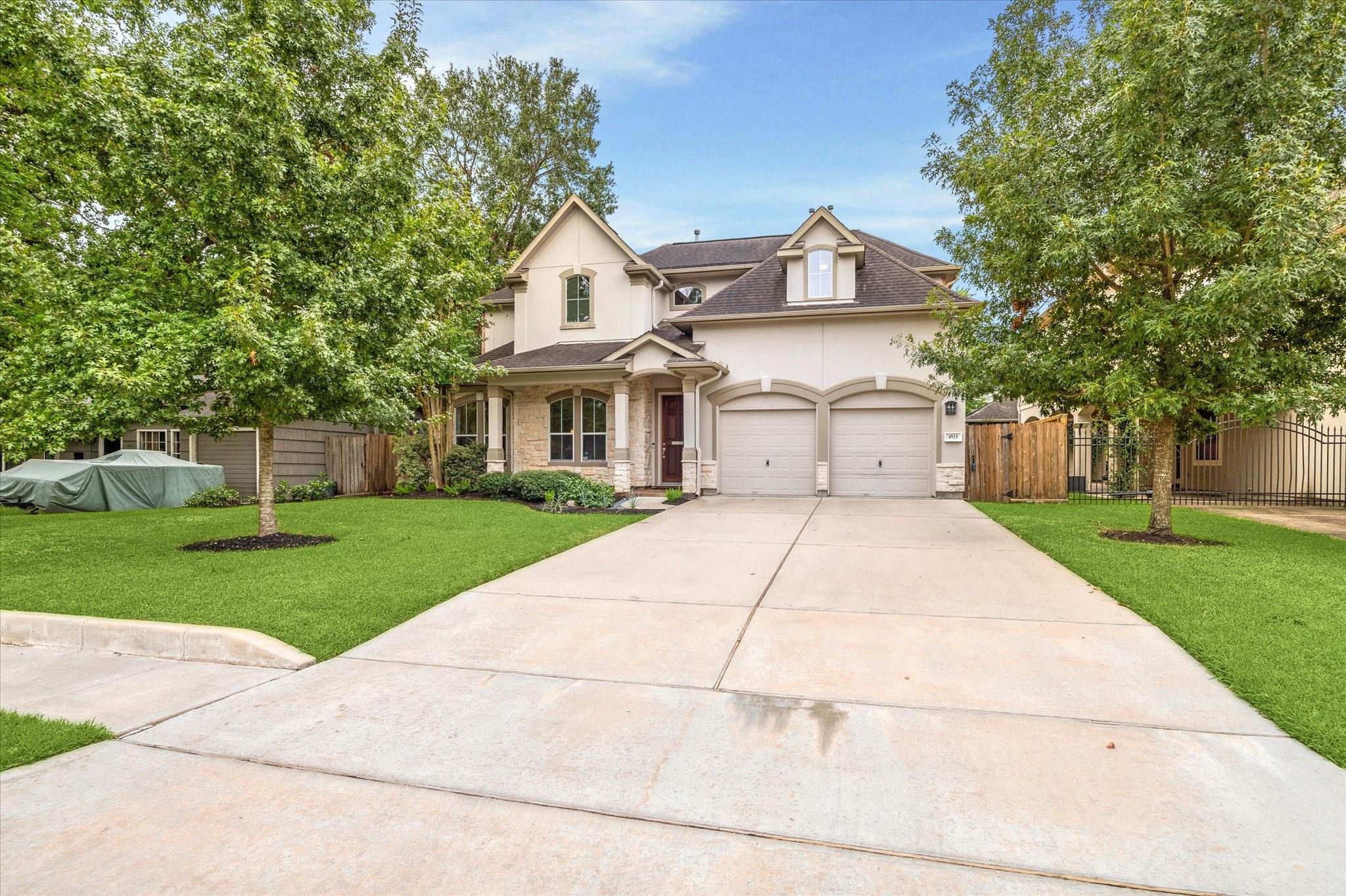 4915 Imperial Street Bellaire TX 77401
